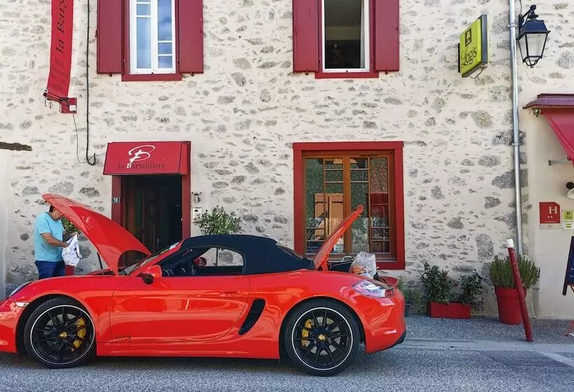 Logis Hotel Restaurant La Barguillere