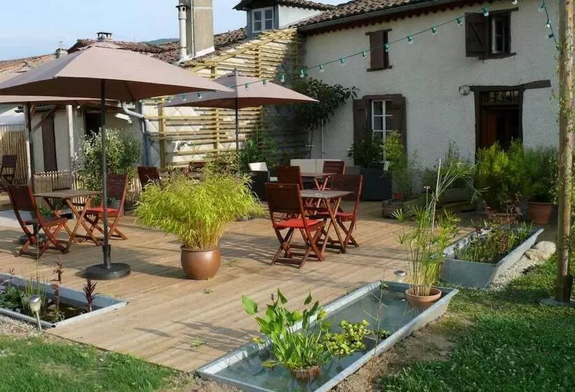 Logis Hotel Restaurant La Barguillere