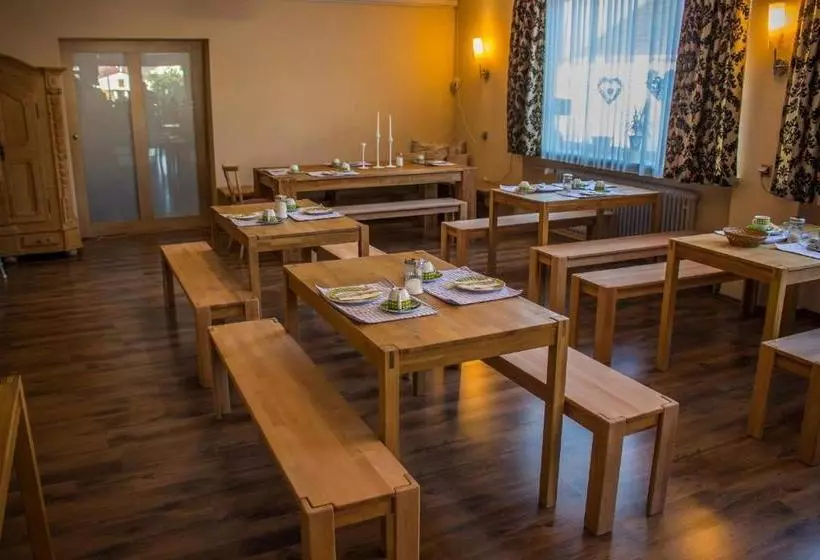 호텔 Raffelsteiner Hof Garni