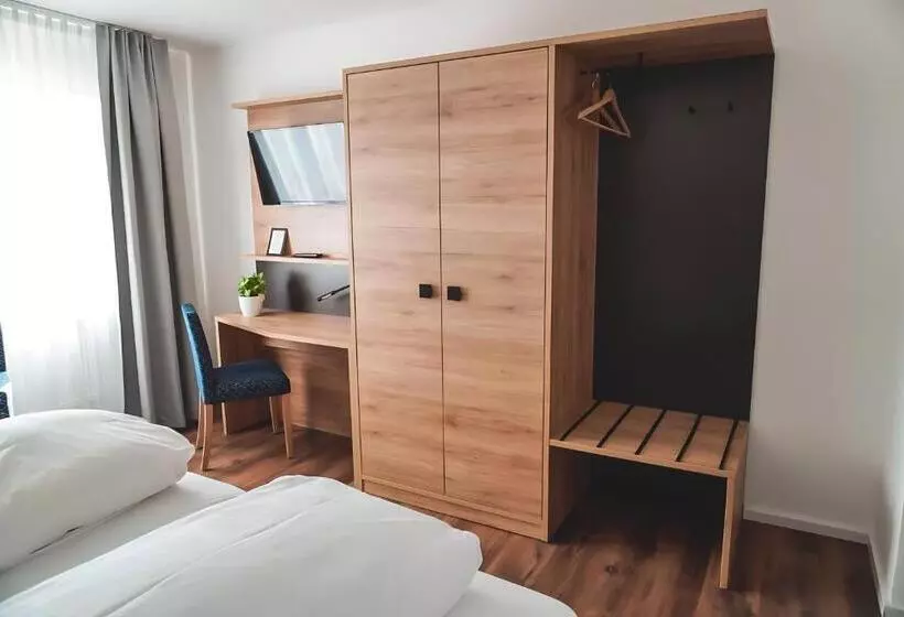 호텔 Raffelsteiner Hof Garni