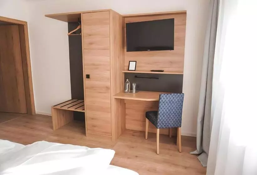 호텔 Raffelsteiner Hof Garni