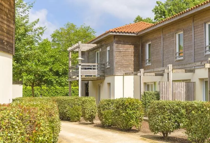 Отель Résidence Lagrange Vacances Les Terrasses Du Lac