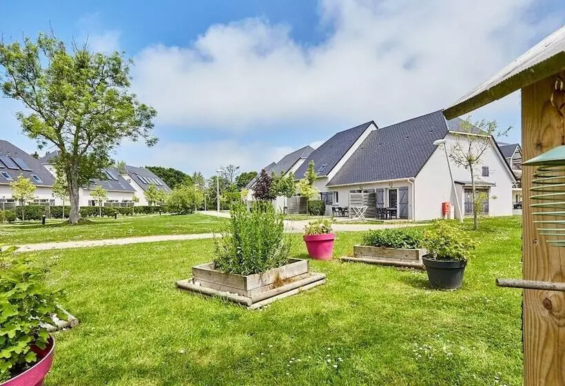 هتل Vacancéole Le Domaine De La Corniche Deauville Sud
