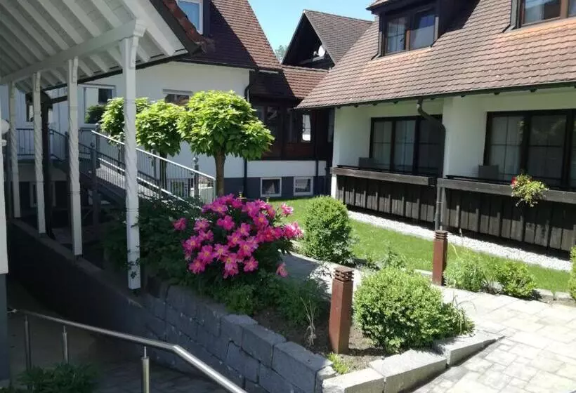 Пансион Apfelblüte Bed & Breakfast 8 Km Vom Bodensee