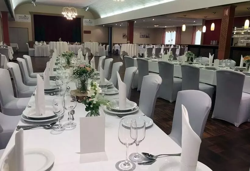 膳宿费 & Restaurant Prüser´s Gasthof