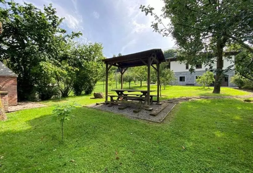 Casa De Los Carpinteros