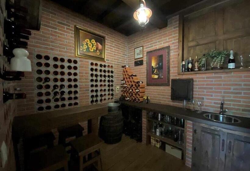 Casa De Los Carpinteros