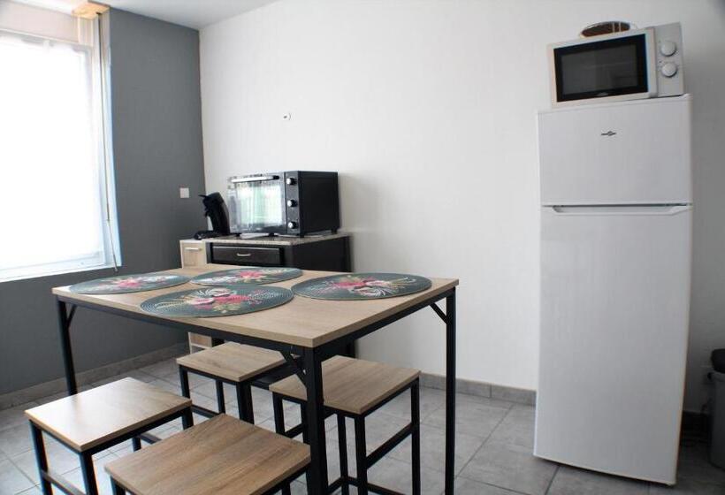 Le Cottage Des Curie