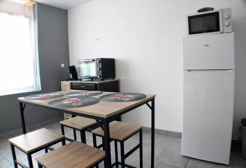 Le Cottage Des Curie