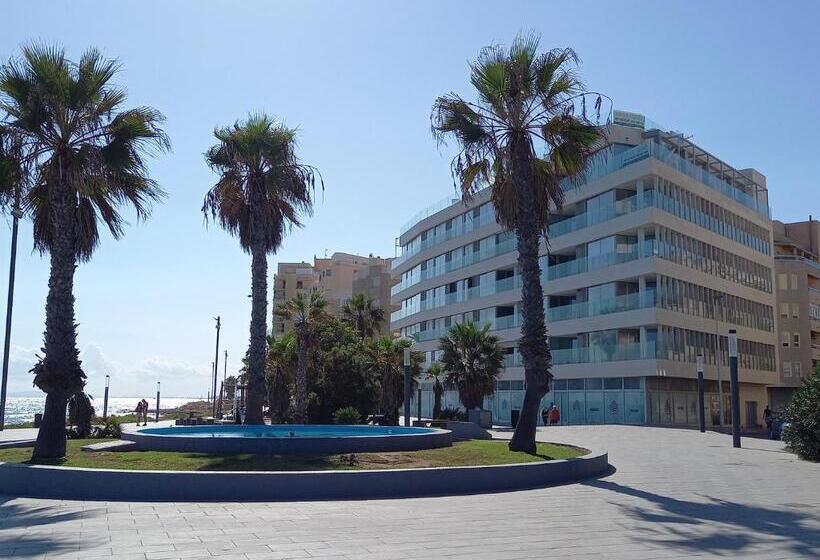 Lovely 1bedroom Renewed Apartment With 3 Pools