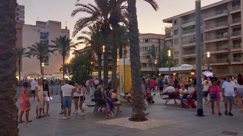 Lovely 1bedroom Renewed Apartment With 3 Pools