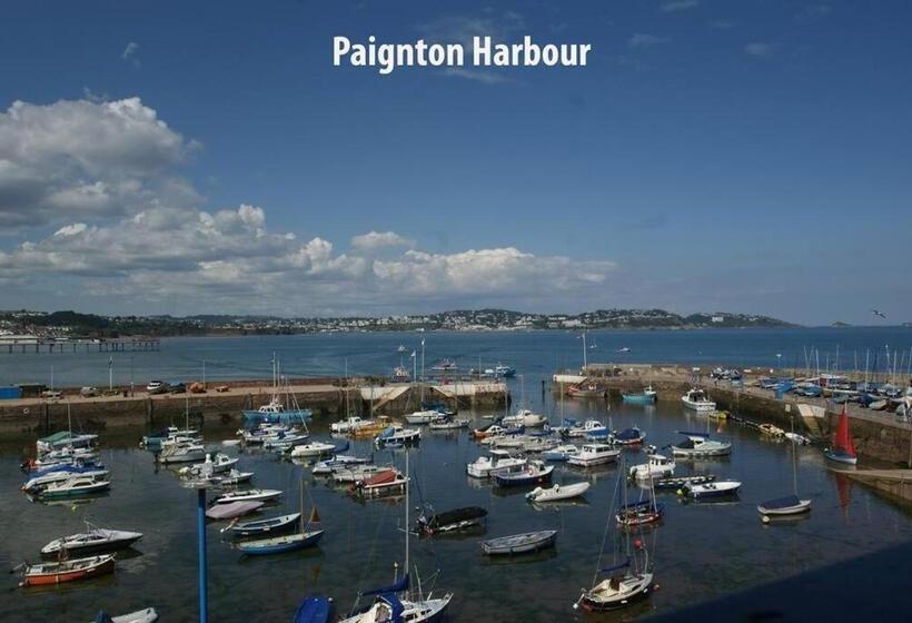 Vista Apartments, Goodrington Beach, Paignton