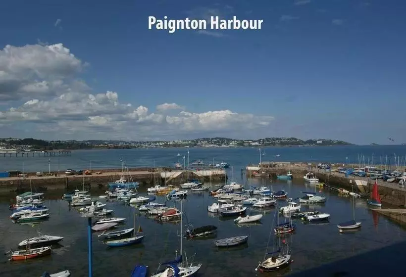 Vista Apartments, Goodrington Beach, Paignton