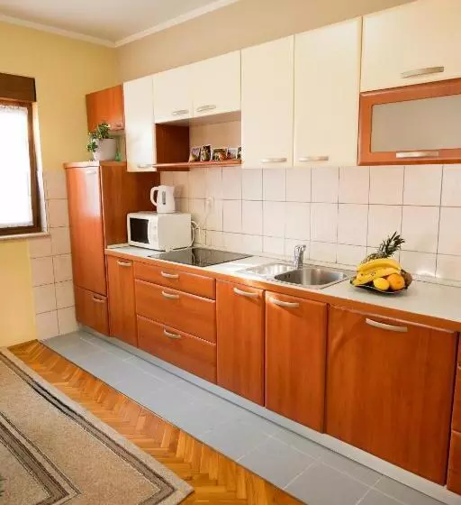Apartman Emina