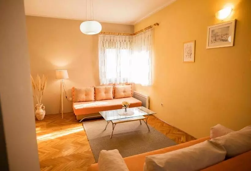 Apartman Emina