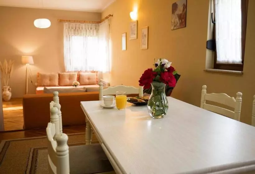 Apartman Emina