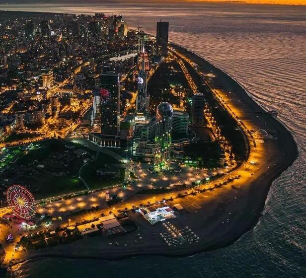 Batumi Luxury Resort & Sea View Apart