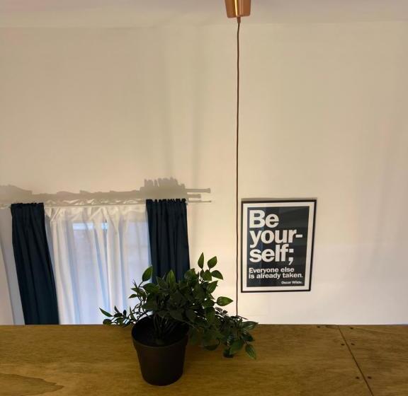 تختخواب و صبحانه Atrium Boutique