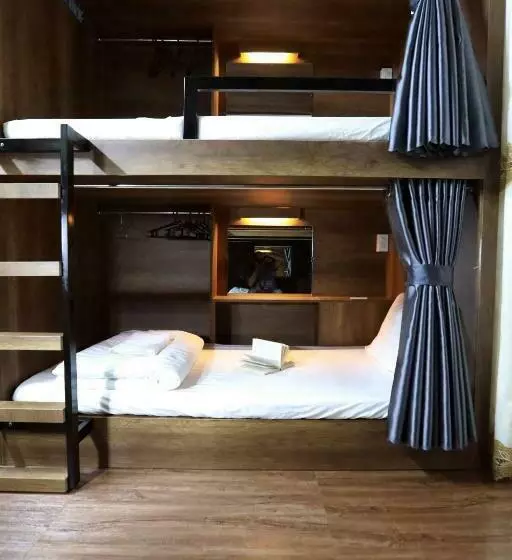 Bui Vien Street Hostel