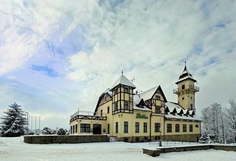 Hotel Petřín