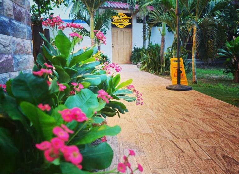 پانسیون Aparta Suite Villa Roko