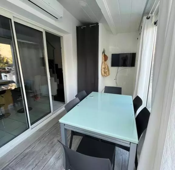 Aux Ayguades, Pavillon Tout Confort Proche Plage, Terrasse Et Wifi