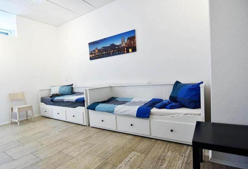 Boardinghouse In Cologne Free Wifi