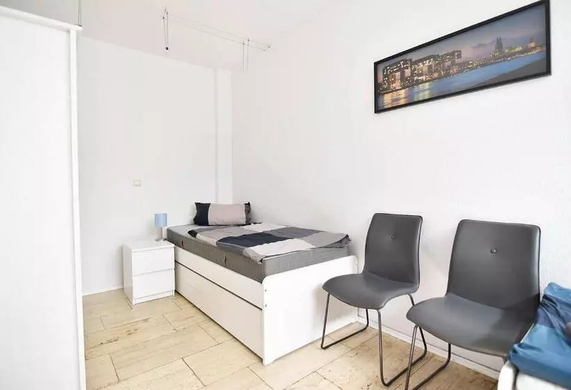 Boardinghouse In Cologne Free Wifi