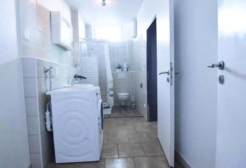 Boardinghouse In Cologne Free Wifi