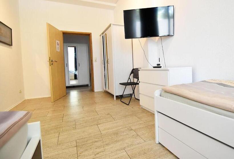 Boardinghouse In Cologne Free Wifi