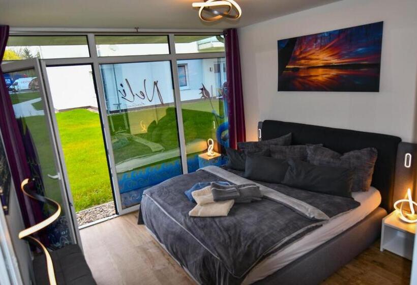 Elegantes & Modernes Apartment Neli Mit Terrasse, 100m Zum Hafen Röbel Müritz