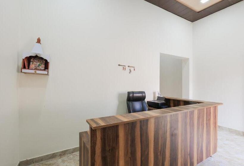 Hotel Oyo Flagship 86725 Chauhan