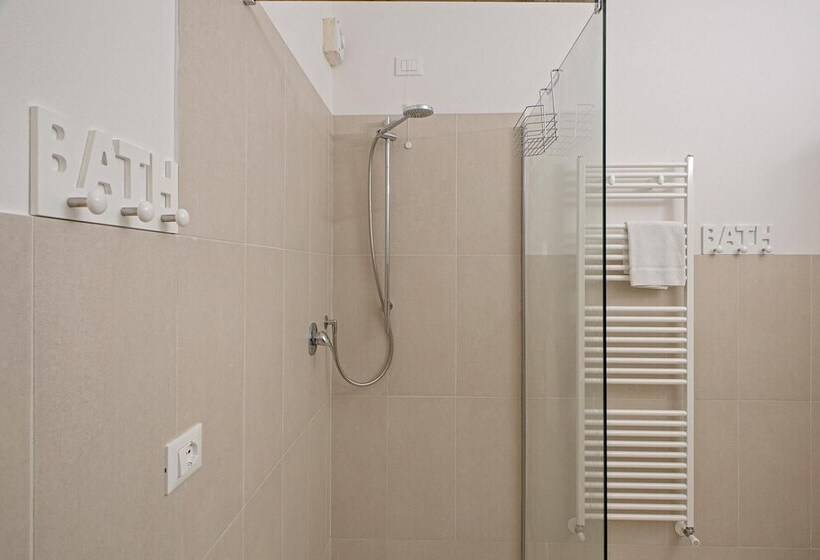 Lucky Love House In Livorno