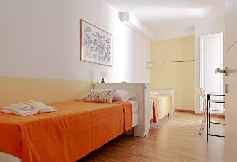 Lucky Love House In Livorno