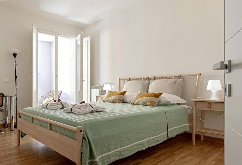 Lucky Love House In Livorno