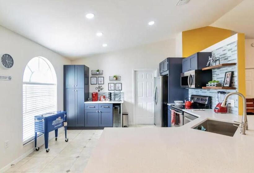 Happy Rest Place Home Lake View With Pool And Hottub