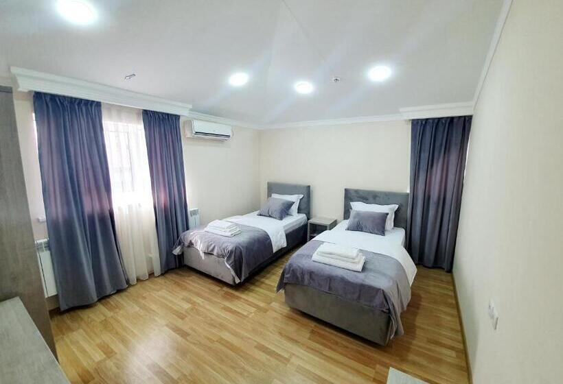 هتل Shosh Boutique