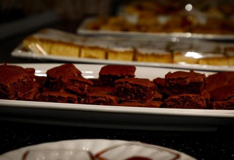 هتل Shosh Boutique