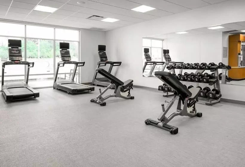 هتل Springhill Suites By Marriott Charlotte Airport Lake Pointe
