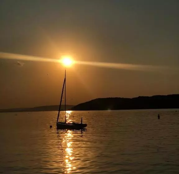 Isteni Apartman Zamárdi, Akár 12 Fő! Balaton