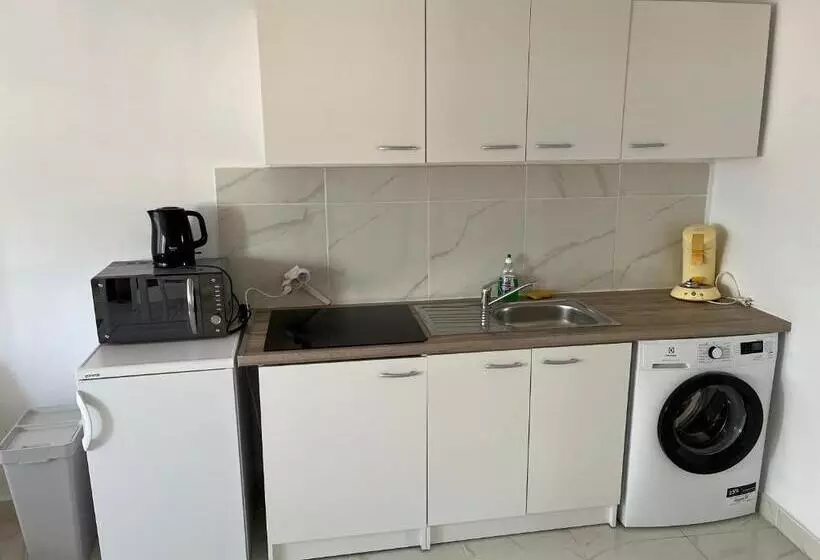 Studio Centre Ville Les Arcs Avec Vue Sur Massif Des Maures