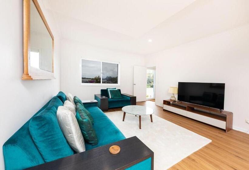 Del Boca Vista Extended