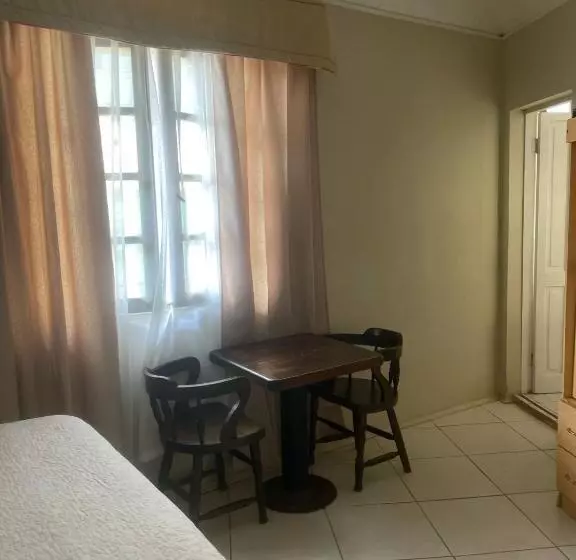 Hotelli Palermo Quintero