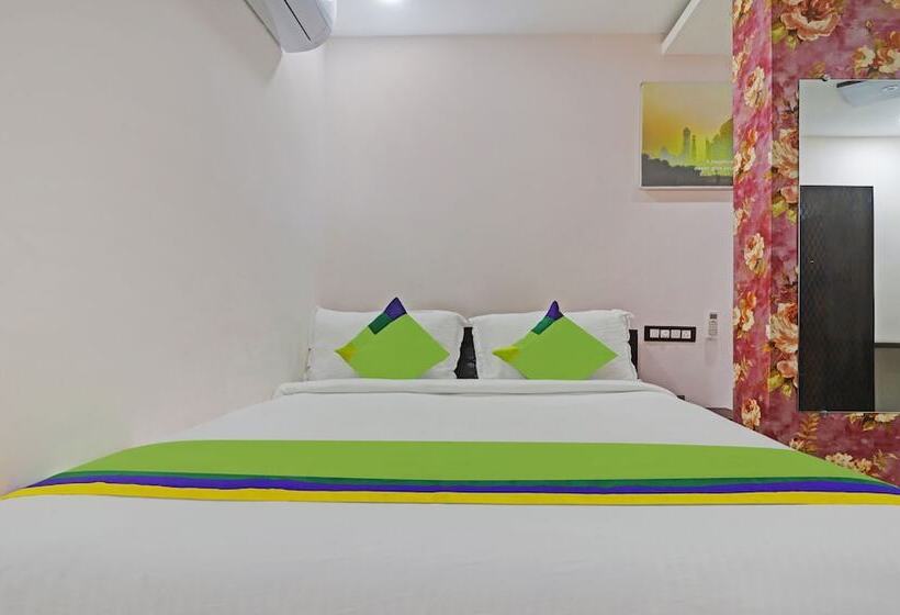 Hotel Treebo J A Royal Suites Manikonda