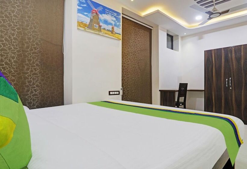 Hotel Treebo J A Royal Suites Manikonda