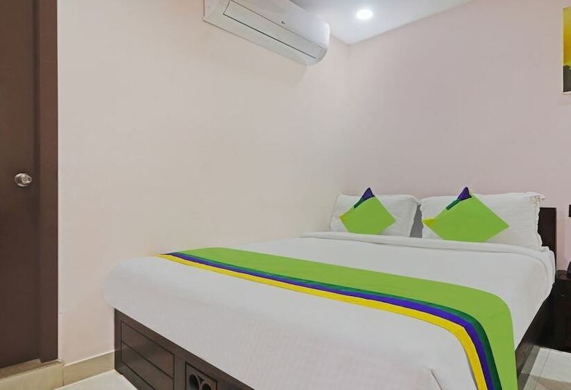 Hotel Treebo J A Royal Suites Manikonda