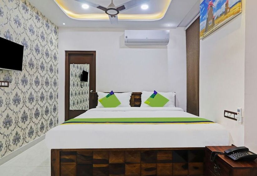 Hotel Treebo J A Royal Suites Manikonda