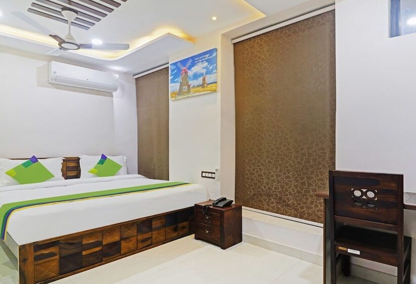 Hotel Treebo J A Royal Suites Manikonda