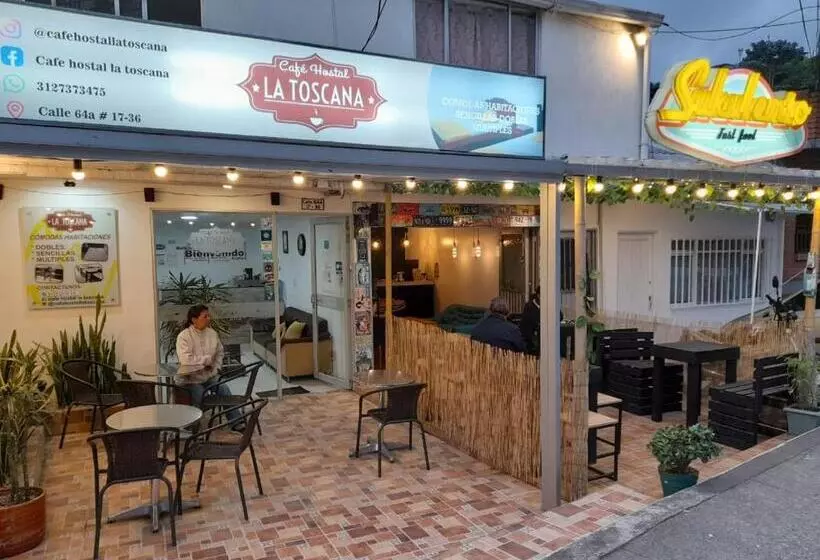 ペンション Cafe Hostal La Toscana