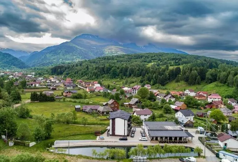 ペンション Complex Pescăresc Gura Repezii Borșa